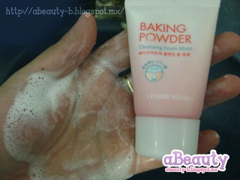 αBeauty [Review] Etude House Baking Powder Cleansing Foam Moist